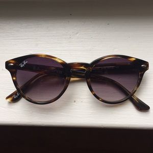 Ray Ban round cat-eye sunglasses